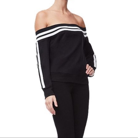 Good American Tops - NWT Good American Off Shoulder Sweatshirt Lounge Sporty